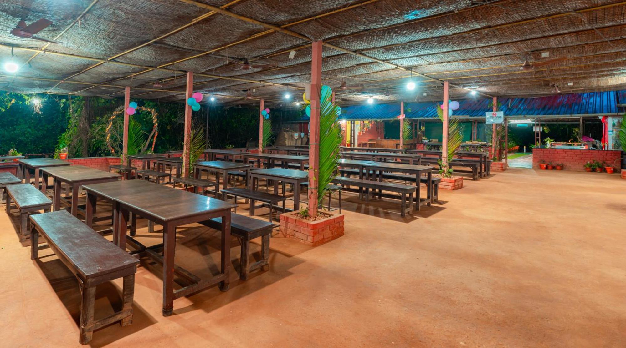 Treebo Rock Valley Resort Ponda